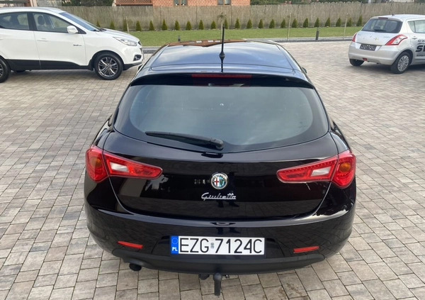 Alfa Romeo Giulietta cena 25900 przebieg: 176000, rok produkcji 2011 z Łask małe 529